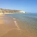 בית כפרי Terra Di Mare אגריג'נטו
