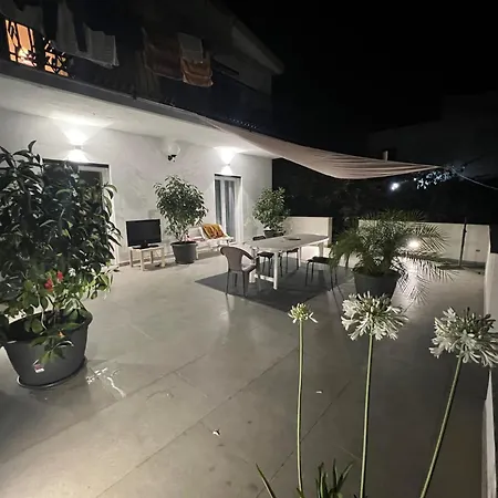 Terra Di Mare Kır Evi